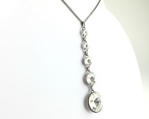 Vorschau: Konplott Rivoli crystal weiße Halskette in Y-Form 5450527558167