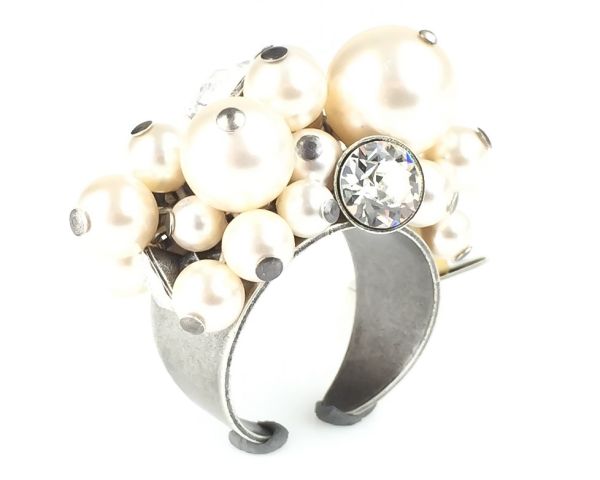 Pearl Shadow crystal Ring